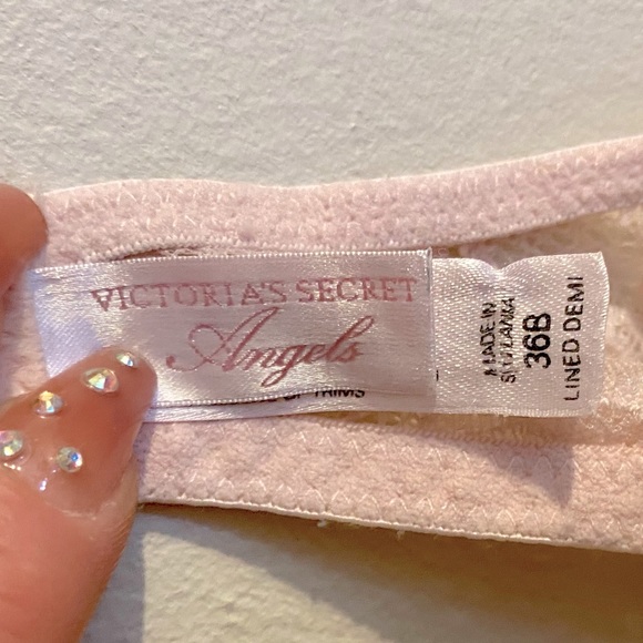 Victoria’s Secret Angels Bra - Picture 4 of 5